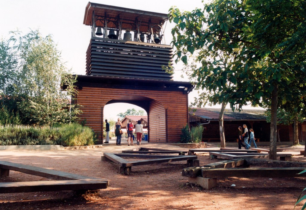 365, la giostra dei colori – COLORE&nbsp;18