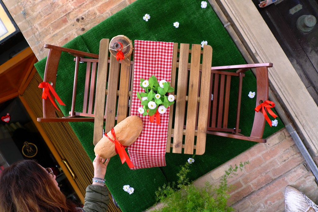 365 FOTORACCONTI: 124-GENTILEZZA