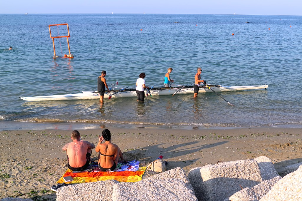 365 FOTORACCONTI: 129-PERPLESSITA’